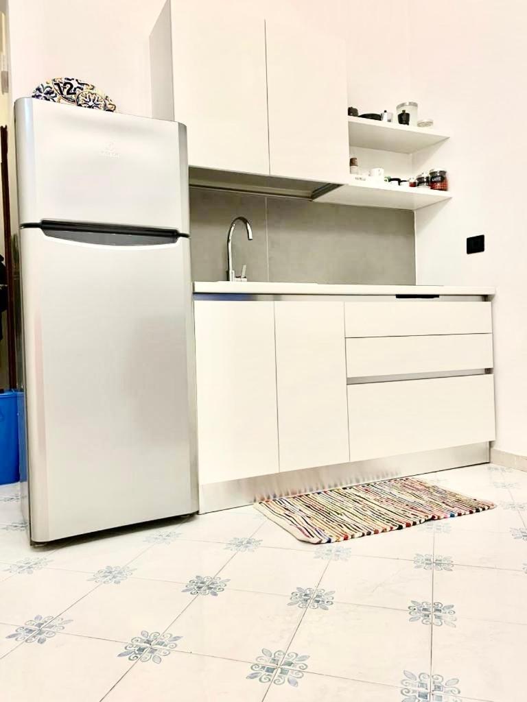 Dimora Dei Mercanti Salerno Bagian luar foto
